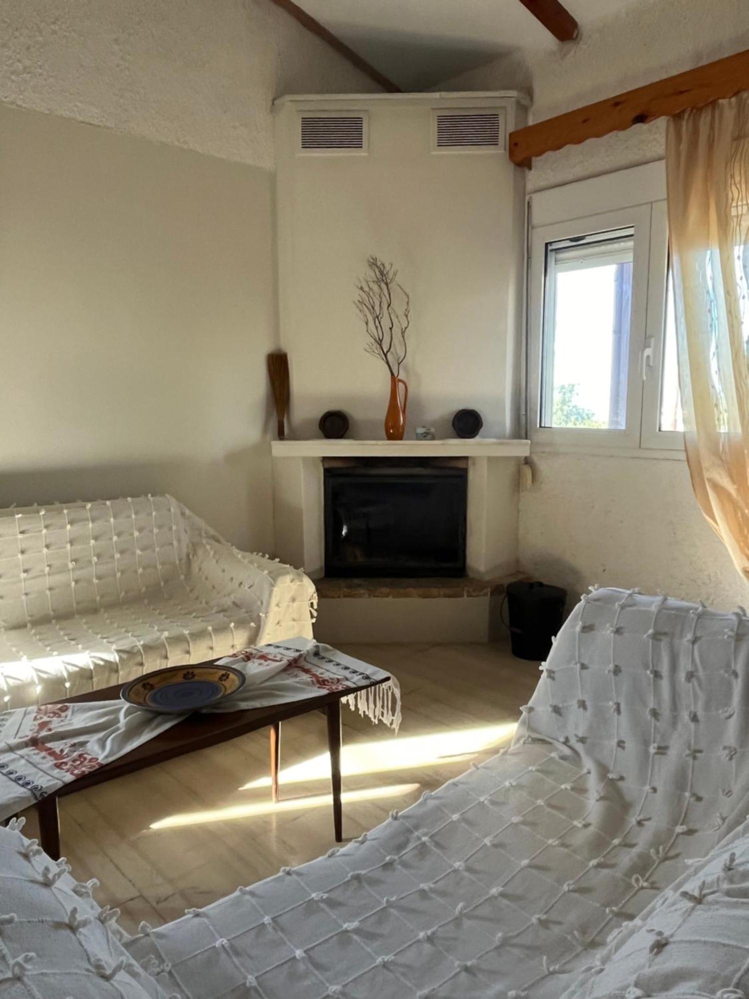 Kamera House Khordhákion Buitenkant foto