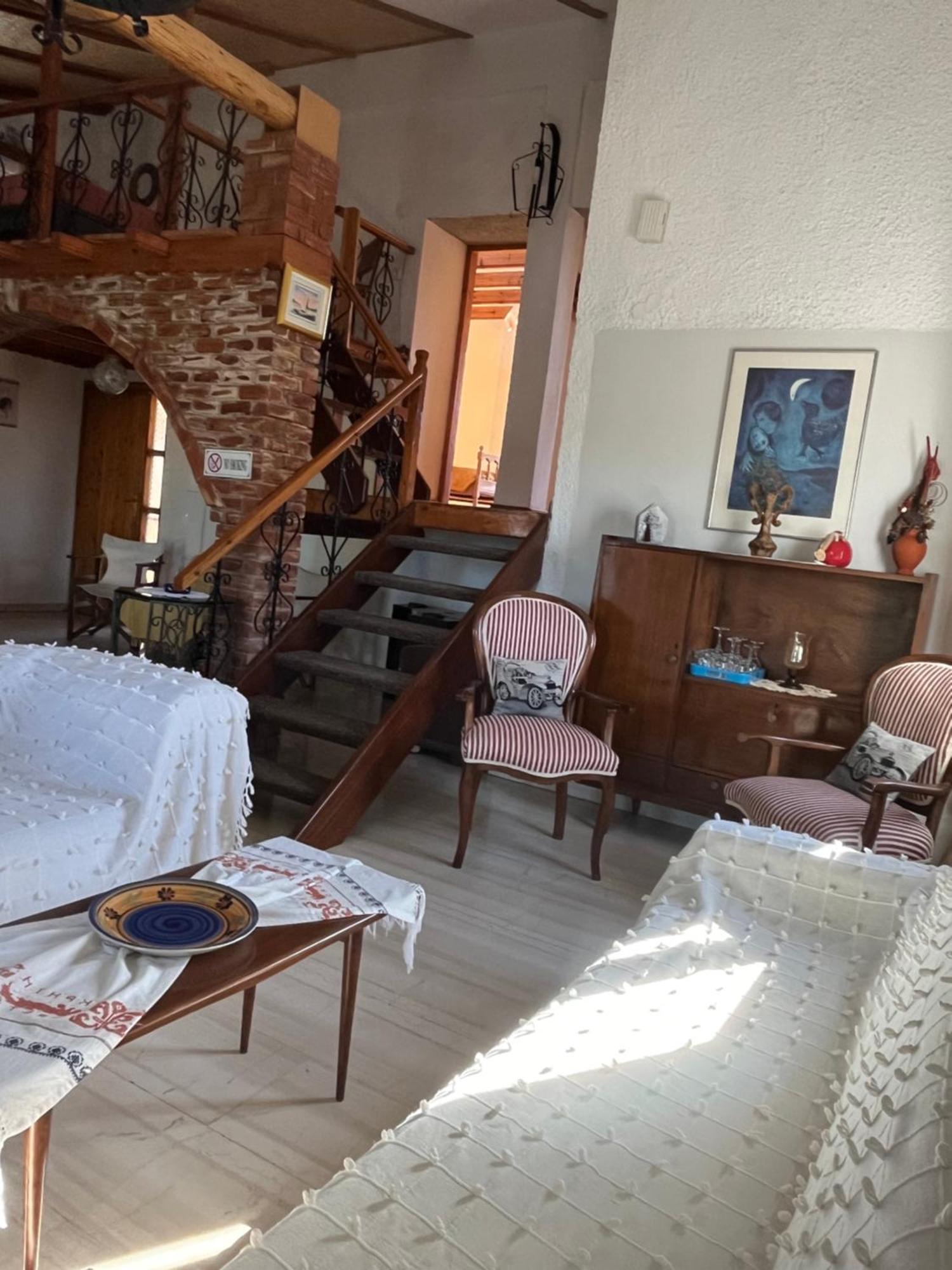 Kamera House Khordhákion Buitenkant foto