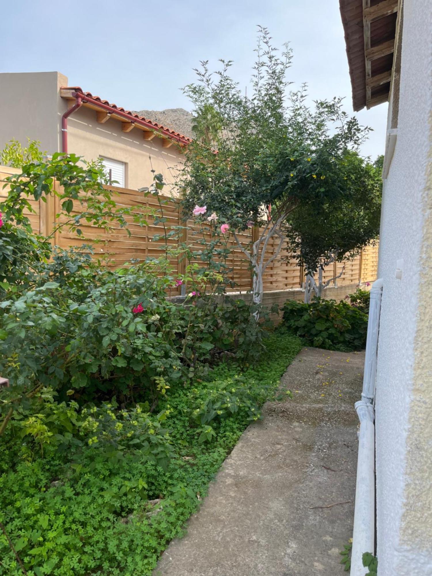 Kamera House Khordhákion Buitenkant foto
